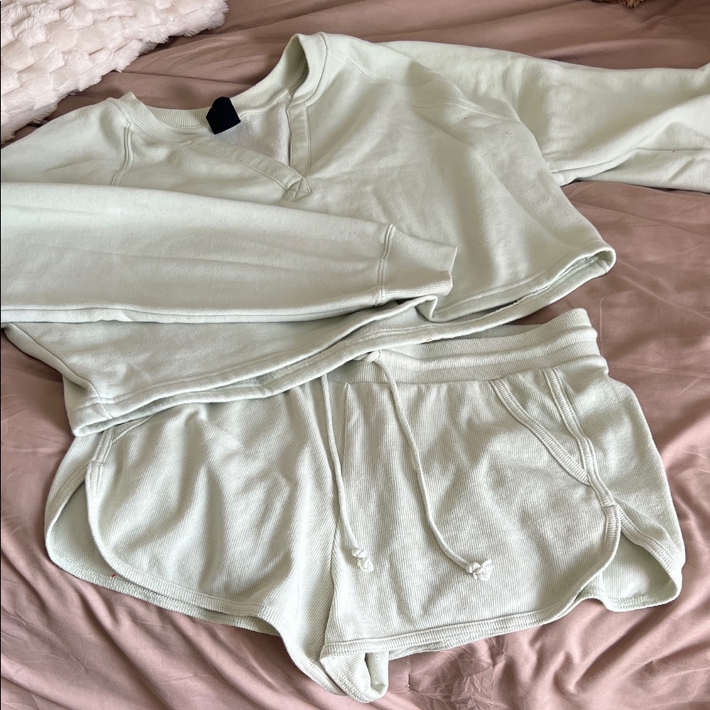 PacSun Green Lounge Set